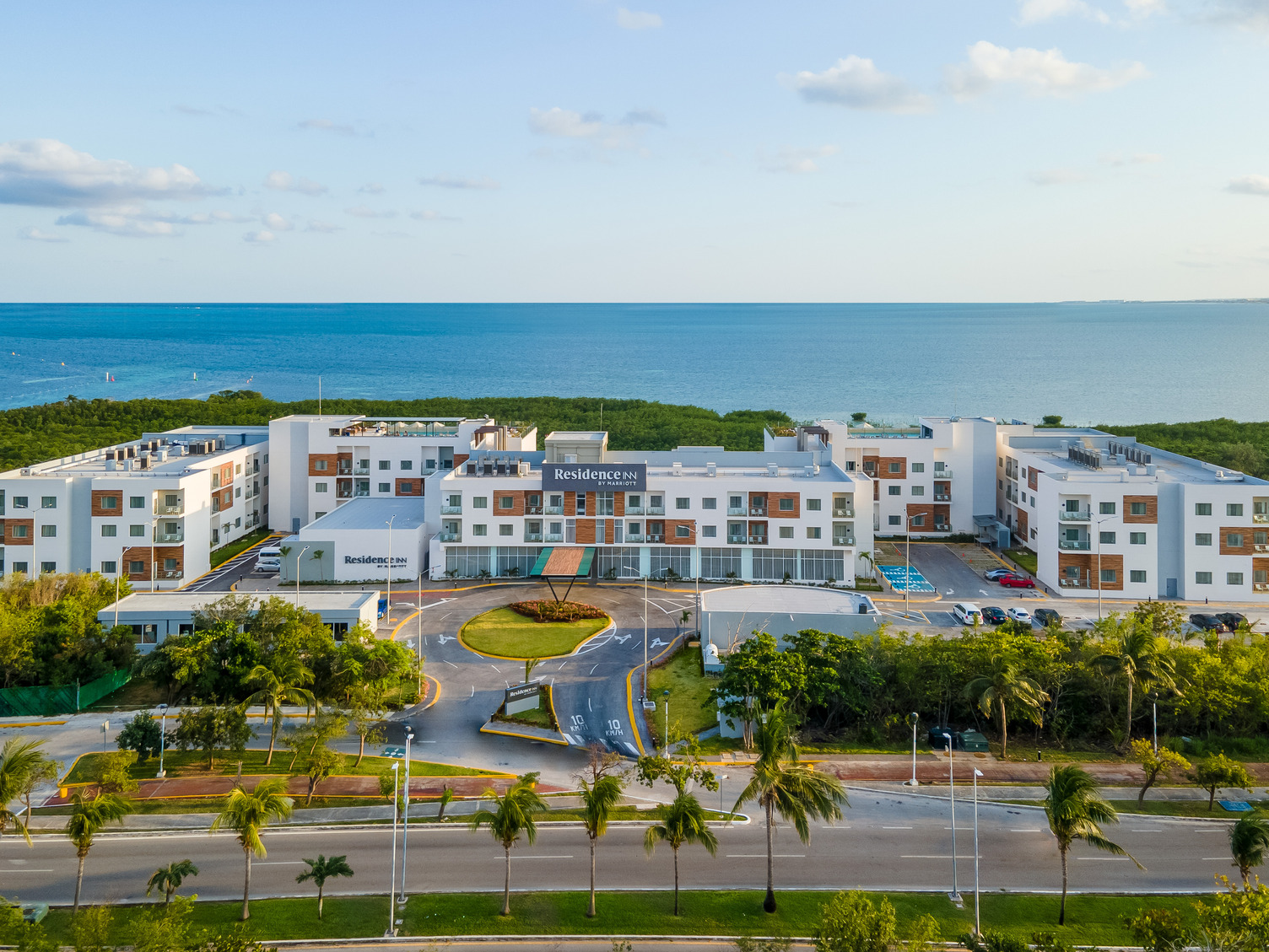 Turistas podrán hospedarse por largo periodo en Hoteles Residence Inn de Cancún, Playa del Carmen y Mérida