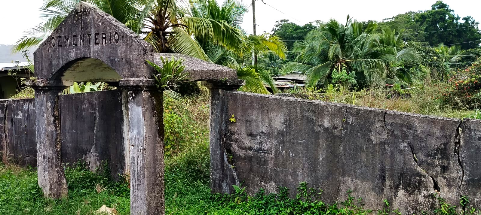 El cementerio de negros que está, pero “no existe” en Portobelo
