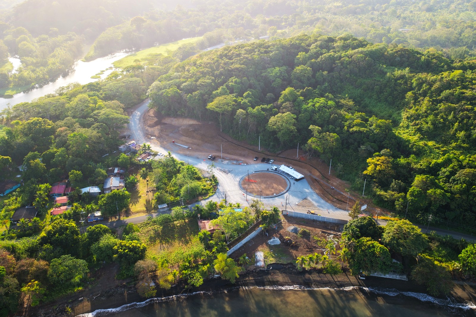 Convierten la vía Corredor del Caribe en una Carretera Ecológica