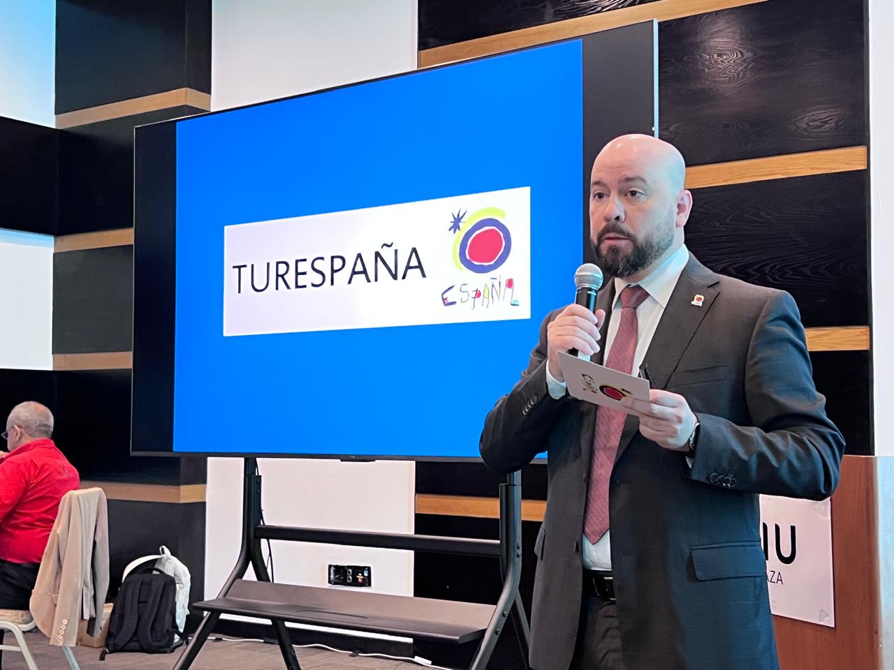 España presenta su oferta turística en Panamá